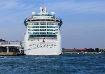 Fototapeta na wymiar Luxury Cruise Ship in Venice Harbor