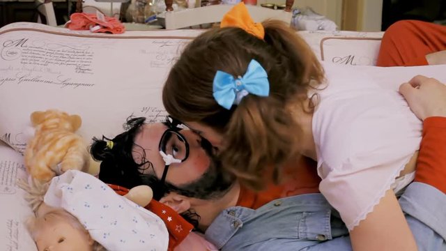 An odd couple (actors in character as kids)