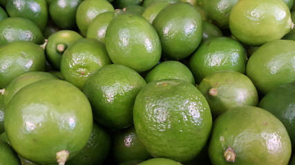 Lima limon en mercado