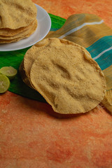 Tostadas Saladas