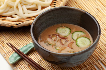 冷汁うどん