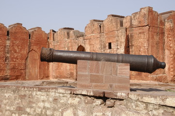 Fototapeta na wymiar Alte Kanone, Mehrangarh Fort, Jodhpur, Rajasthan, Nordindien, Asien