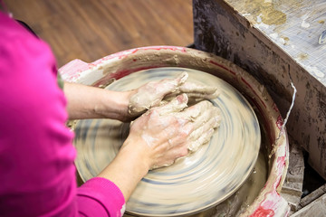 Master class in pottery. Handmade ceramic products.
