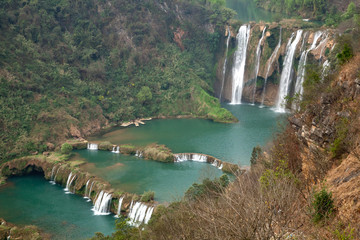Fototapeta na wymiar The Jiulong (nine dragon )waterfall yunnan, china.