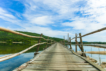 Fototapeta premium Ong Cop bridge woods Phu Yen, Vietnam
