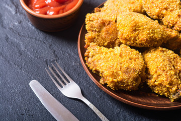 Tasty fried chicken wings