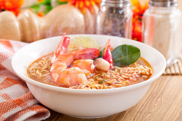 Instant noodles