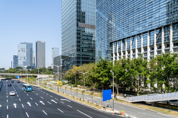 Obraz premium The entrance of the office building of the City Square commercial building