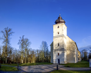 Fototapeta na wymiar Wallfahrtskirche Maria Himmelfahrt, Frohnberg Hahnbach 