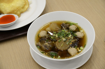 asiatisches Essen in Garküchen