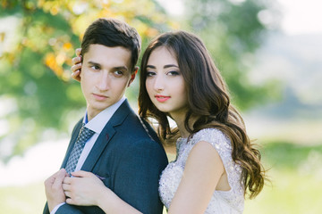 Fototapeta premium happy wedding couple 