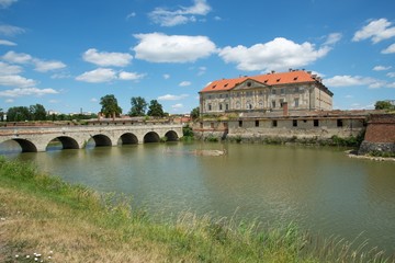 Obraz premium Baroque castle in the town Holic, Slovakia