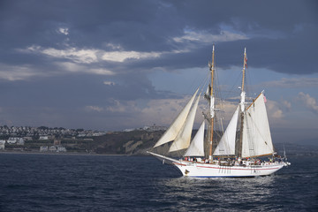 Fototapeta na wymiar Tall ship under sail 