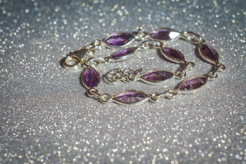 Silver bracelet with natural amethyst