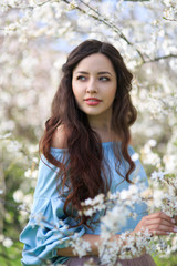Naklejka premium Young woman in spring