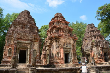 カンボジアのロリュオス遺跡群～プリア・コー