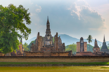 Fototapeta premium Sukhothai historical park in Thailand