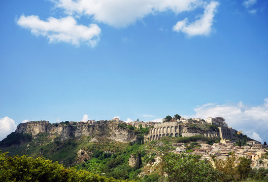 Burgfestung von Gerace in Kalabrien