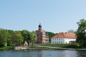 Schloss Eutin mit Eutiner See