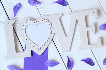 Create handmade flowers. Workflow, tools and materials.