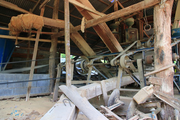The ancient rice mill is also available in Thailand