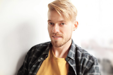 Obraz premium Portrait of trendy hipster indoors