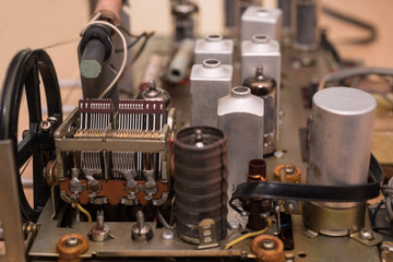 Old vacuum tube radio inside