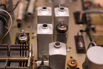 Old vacuum tube radio inside