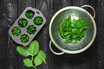spinach (fresh and freeze spinach) blanch. food background