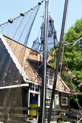 old dutch fisher house