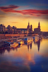Skyline von Dresden und Elbe in Sachsen Deutschland © lunamarina