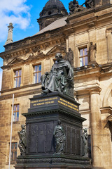 Fototapeta na wymiar Friedrich August II Denkmal Dresden statue Germany