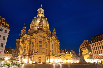 Fototapeta na wymiar Dresden Frauenkirche church in Saxony Germany