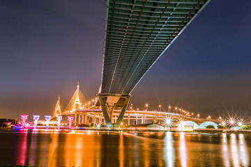Fototapeta na wymiar Bangkok City - Beautiful sunset view of Bhumibol Bridge,landmark Thailand