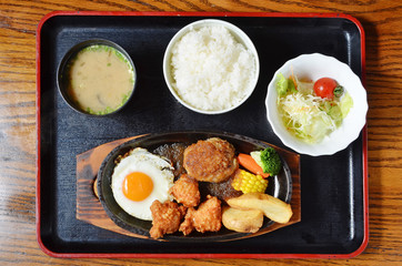 Japanese food, Fried chicken set meal   