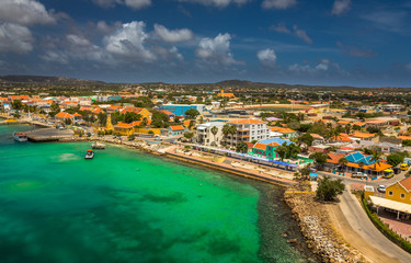 Fototapeta na wymiar Welcome to Bonaire, Divers Paradise. Arriving at Bonaire, capture from Ship at the Capital of Bonaire, Kralendijk in this beautiful island of the Caribbean Netherlands, with its paradisiac beaches.