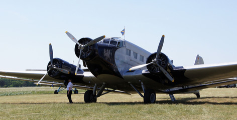 Historisches Flugzeug aus dem Weltkrieg