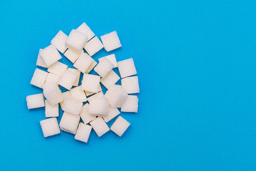Increased blood sugar is a graph of the growth of sugar cubes. The fall of sugar in the roiva after...