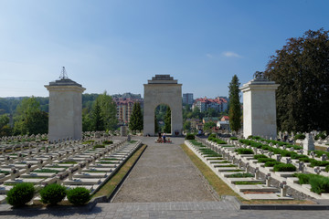 Fototapeta na wymiar Cmentarz Orląt Lwowskich