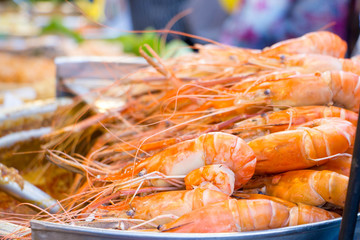 roasted shrimps in the tray