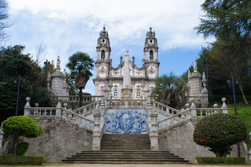Fototapeta premium The monumental staircase to the Sanctuary of Nossa Senhora dos Remedios in Lamego, Portugal