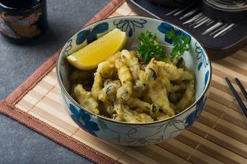 shimeji karaage, japanese deep fried mushroom