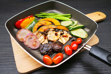 Tomato, onion, asparagus, grilled mixed vegetable