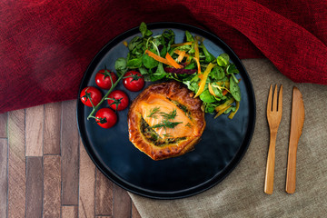 Quiche Lorraine with smoked Salmon