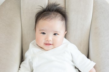 笑顔の赤ちゃん