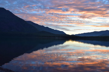 Fototapeta na wymiar Kenai Lake