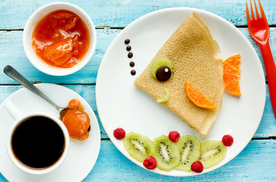 Funny crepes pancakes shaped fish for kids