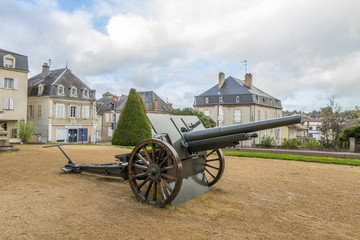France -Cannon