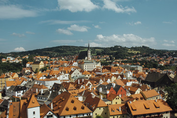 Fototapeta na wymiar Średniowieczne czeskie miasteczko Czeski Krumlow