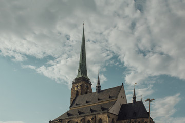 Dach kościoła w Czechach, Pilzno - obrazy, fototapety, plakaty